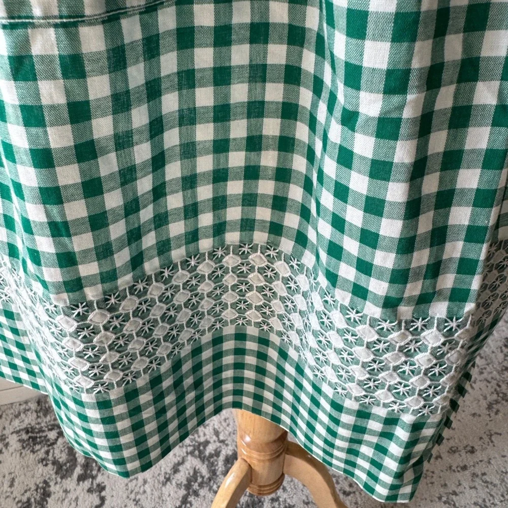 VNTG Green White Gingham Check Apron Shabby Chic Cottagecore Hostess Lace Trim
